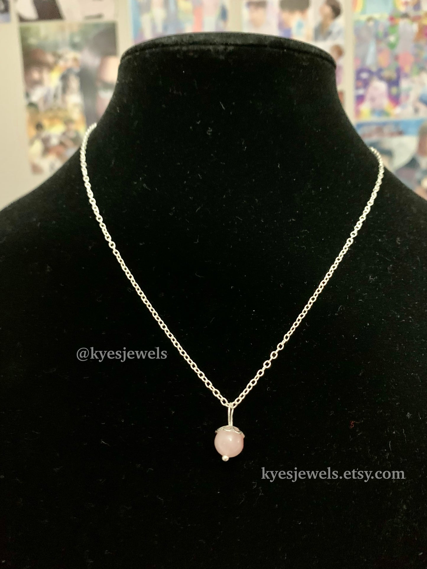 Rose Quartz Pendant Necklace