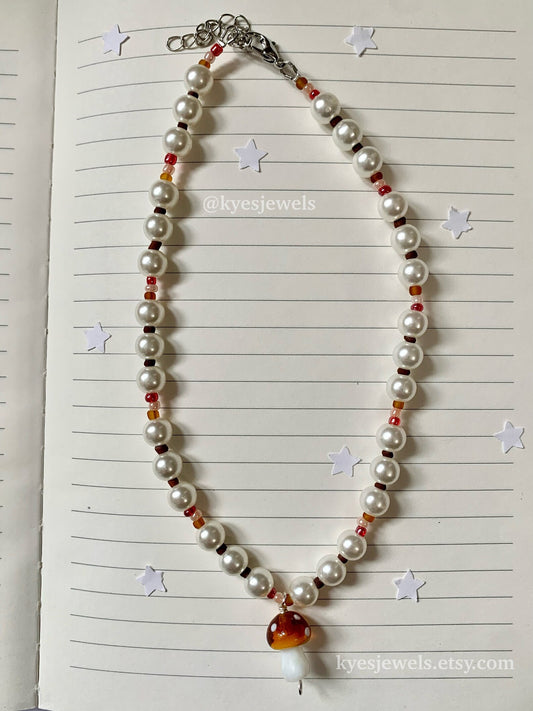 Pearl Mushroom Choker